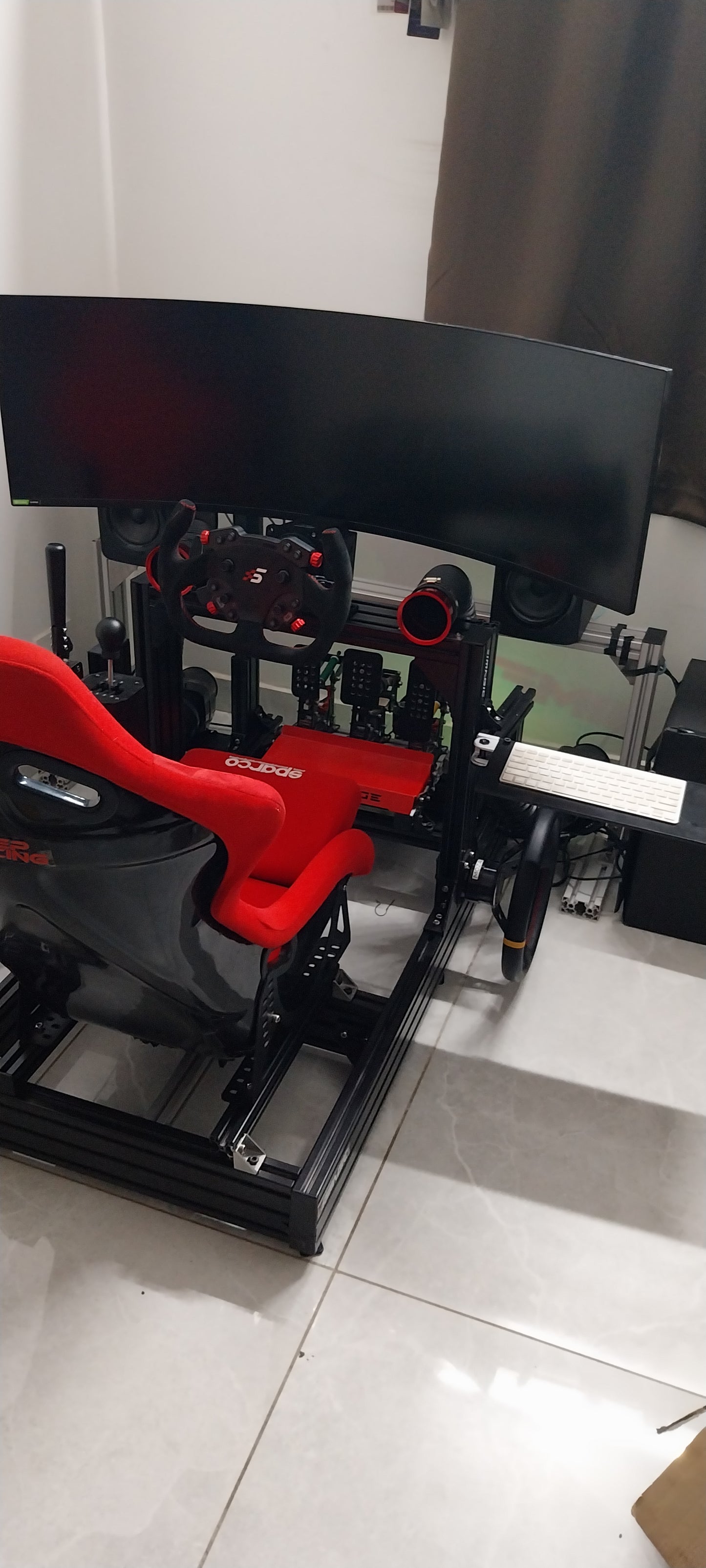VRH-1 Aluminium Extrusion Cockpit with Bucket Seat
