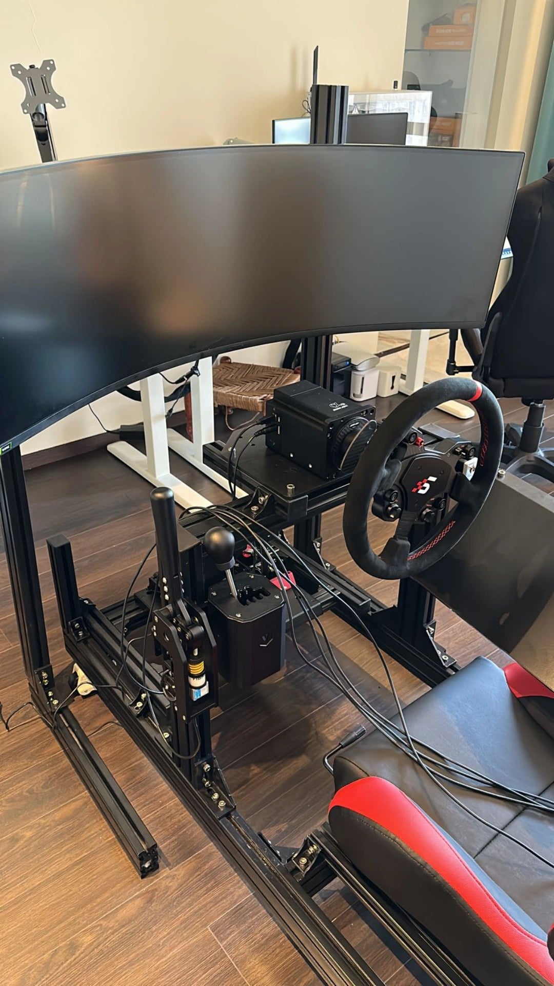 VRH-1 Aluminium Extrusion Cockpit with Bucket Seat